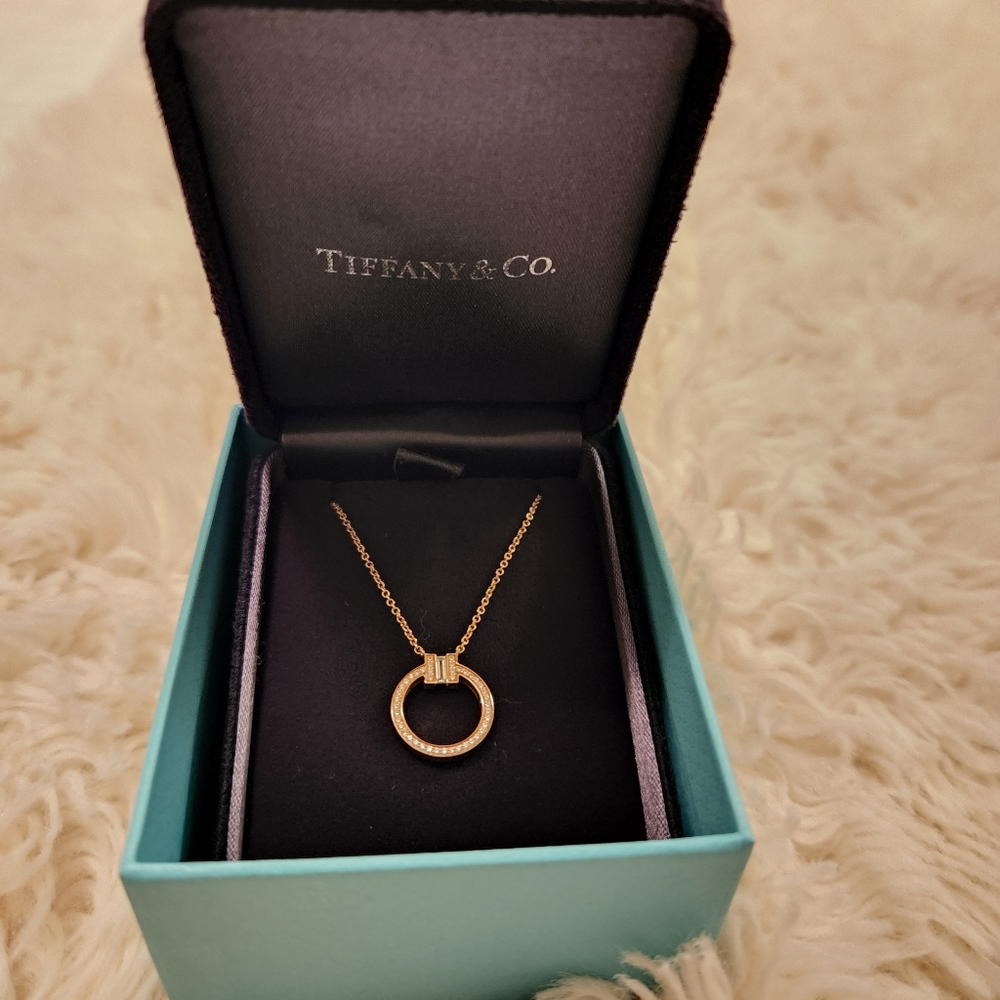18k rose gold and diamond Tiffany T necklace